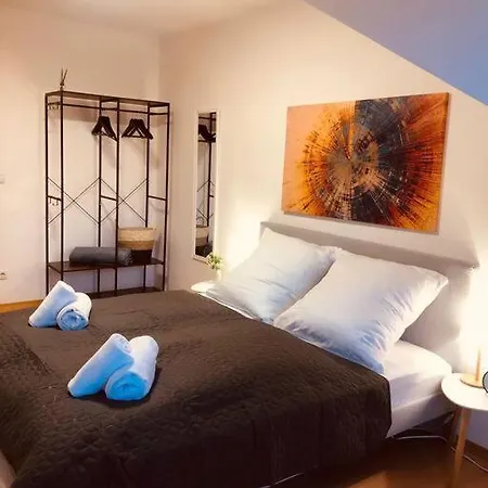 Servus Stadt Blick Апартаменты *
